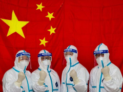 董事长住工厂，员工睡地板！直击上海企业现状