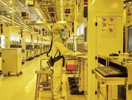 半导体企业开始削减奖金！